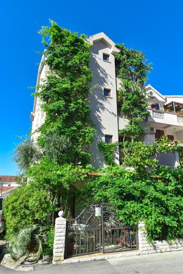 Villa Bonita Budva Bagian luar foto